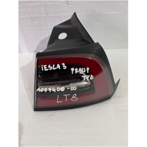 Høyre baklykt TESLA MODEL 3 107740000B