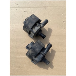 Vannpumpe Renault ZOE 144B03731R