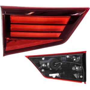 Venstre indre baklykt Mitsubishi Outlander 8331A179