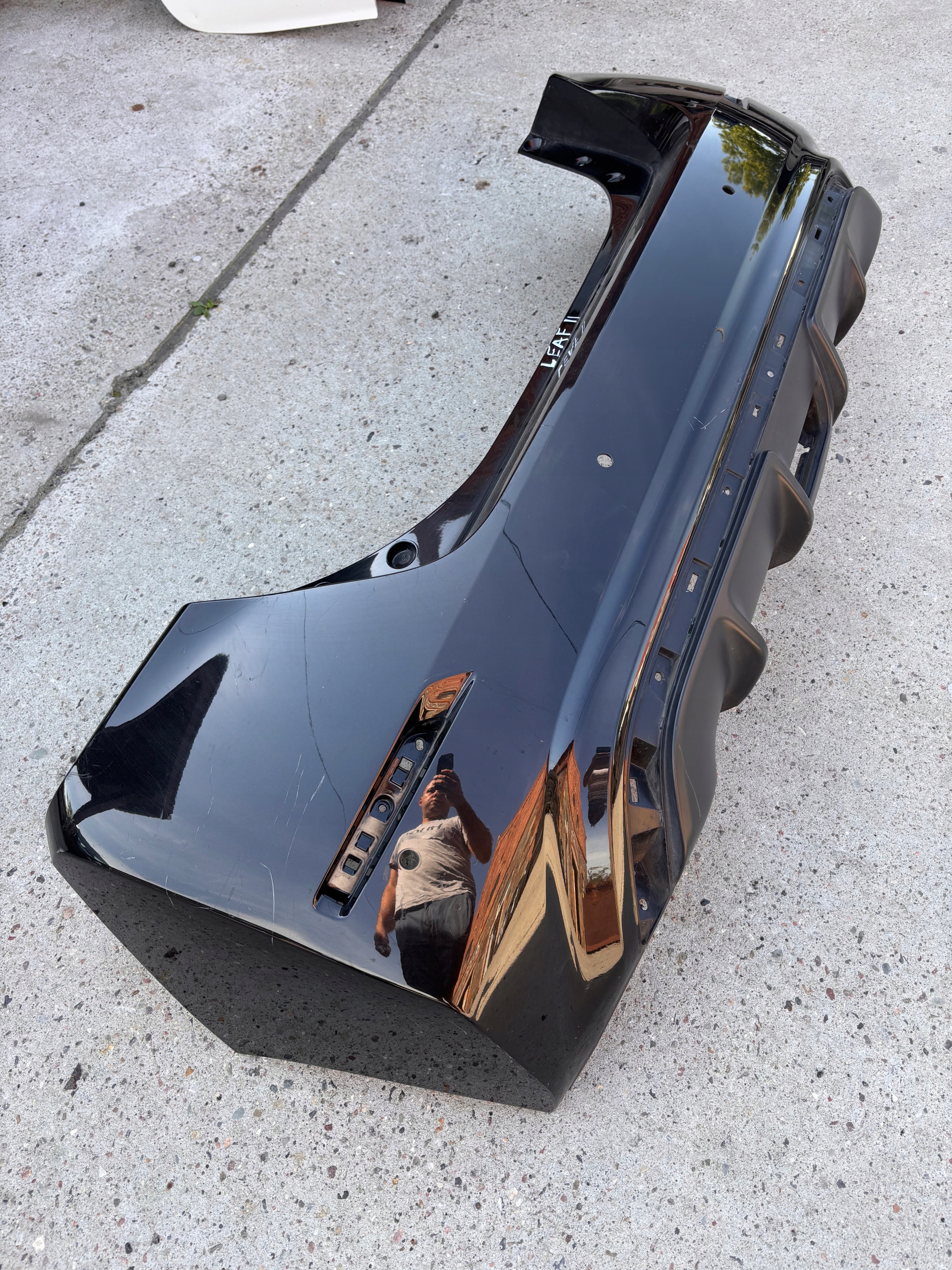 Bakfanger NISSAN LEAF II 850225SH0H - Bilde 2