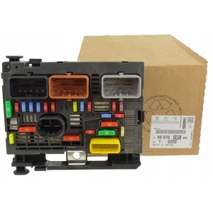Sikringsboks BSM-modul Peugeot 5008 9807028580