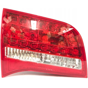 AUDI A6 baklykt venstre indre 4F9945093E