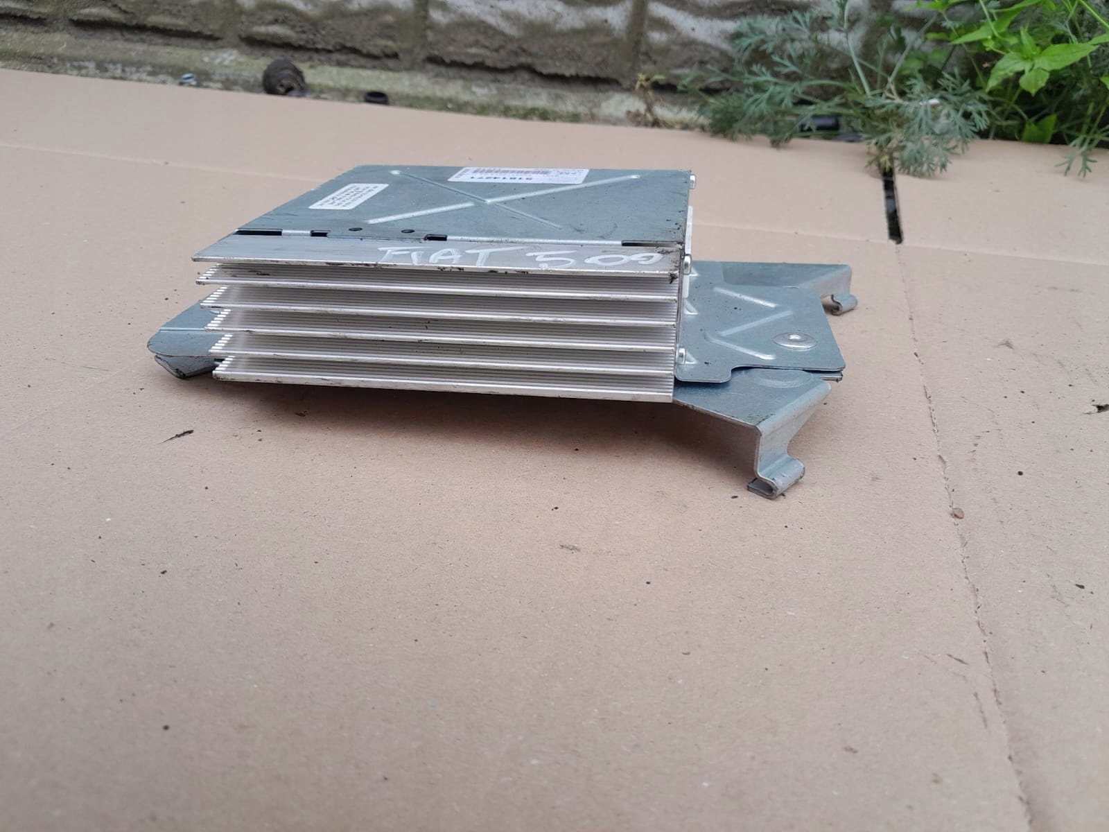 FIAT 500 radioforsterker 51814271