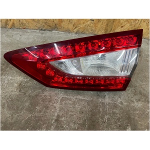 Baklykt høyre bak til Ford Mondeo DS73-13A602-CH