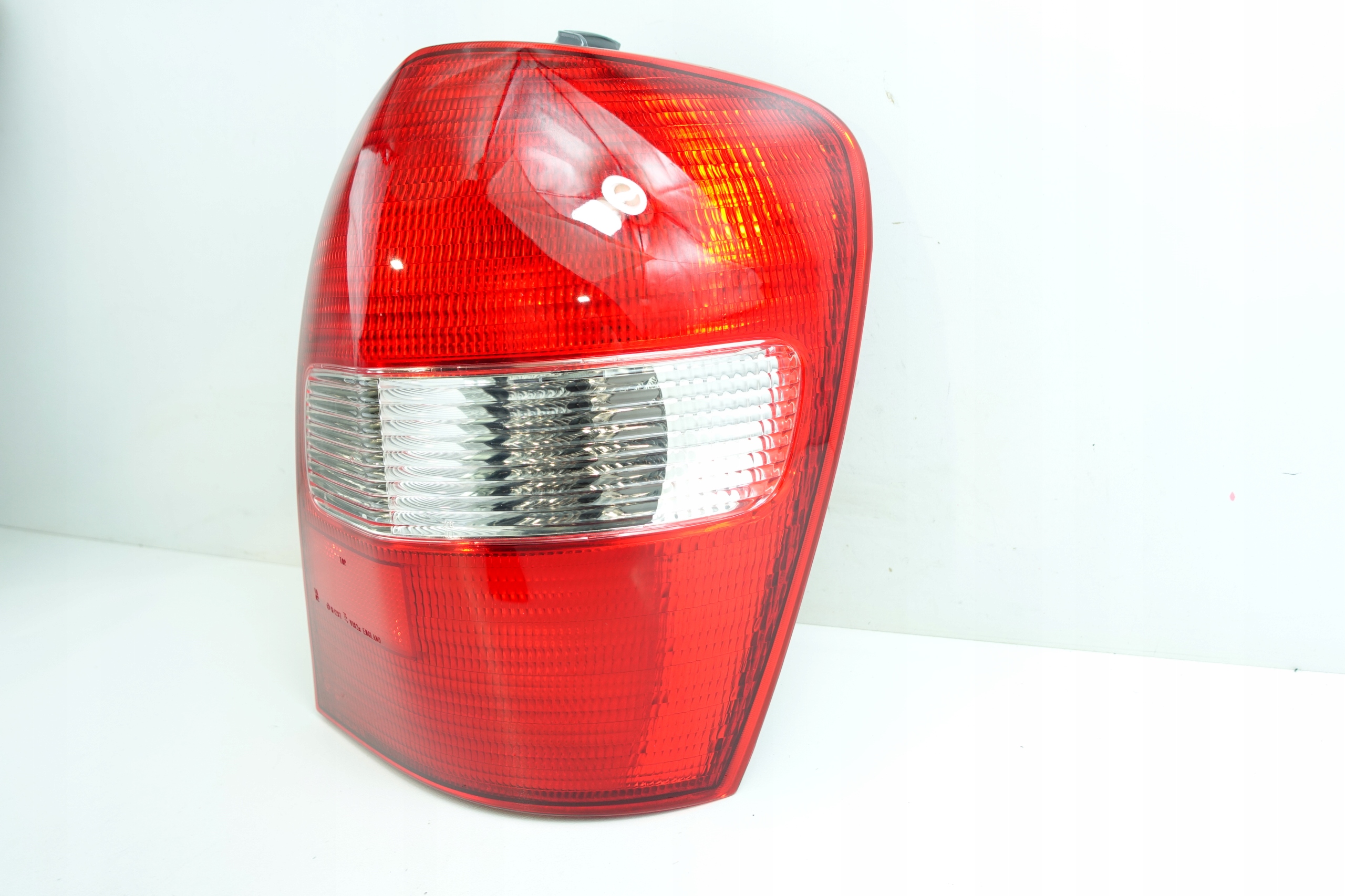 Høyre baklykt til Mazda Demio DC0351150E - Bilde 4