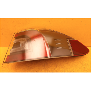 Høyre ytre baklykt Tesla Model S 600592100B