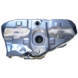 Drivstofftank Toyota Corolla E12 2001–2007 (bensin/diesel) OEM 77001-1A010 8116007P 12926050233 main