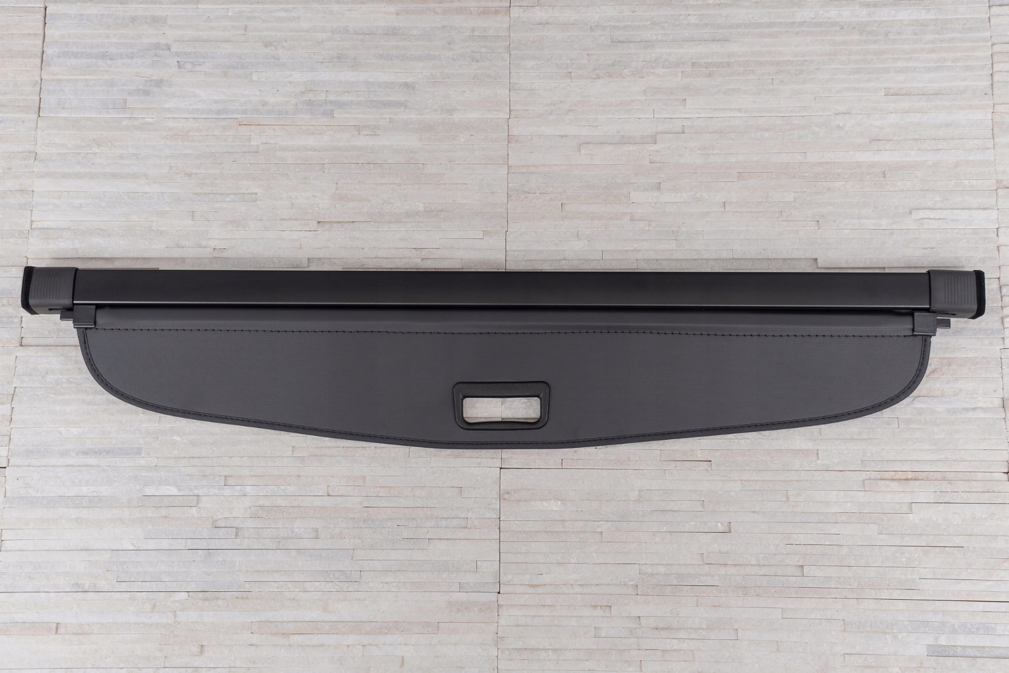 Toyota Prius IV XW50 2015-2023 bagasjeromsgardin svart OEM 6491047060C0 14196695160 gallery 3