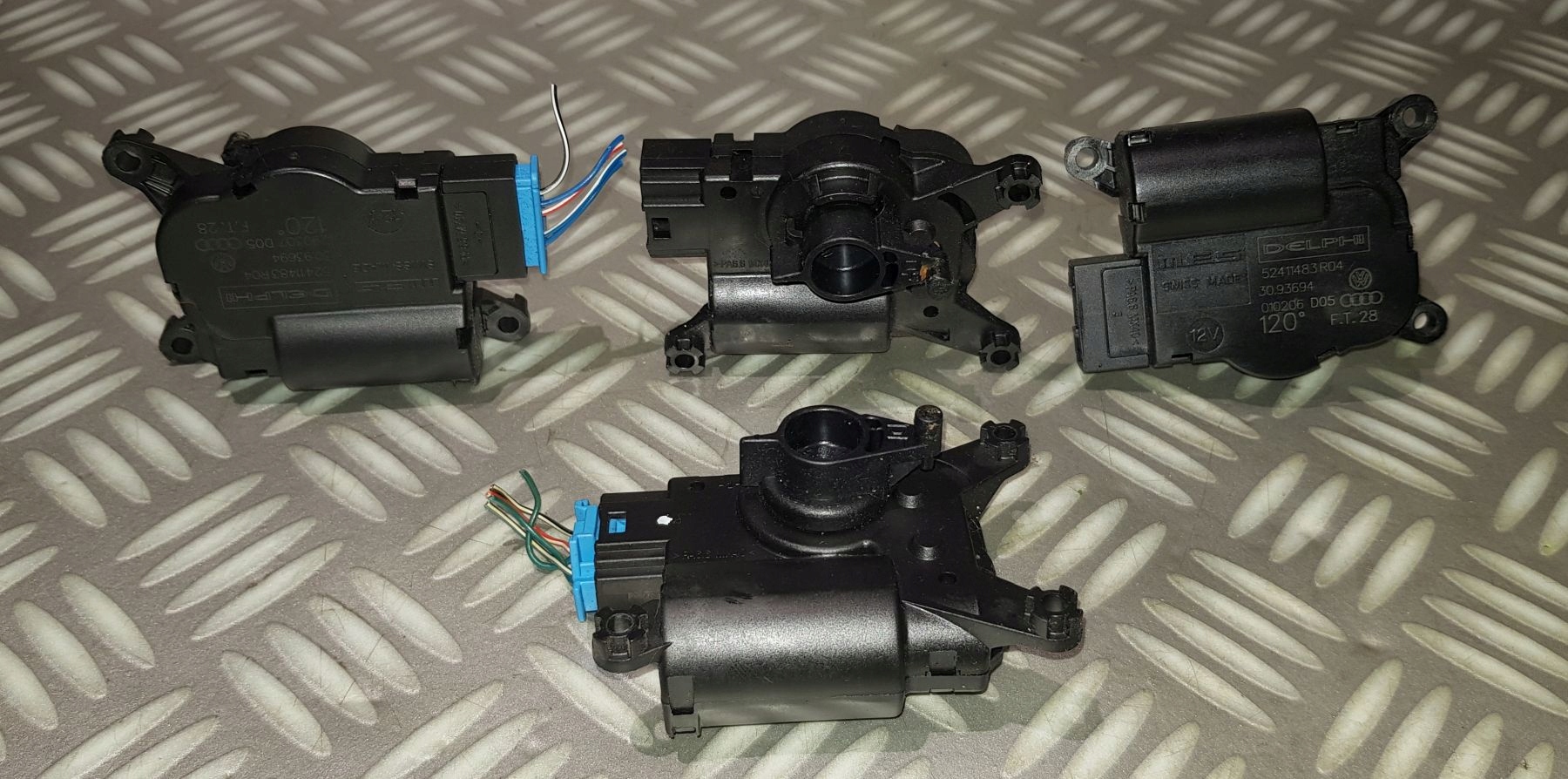 Spjeldmotor/aktuator varmeapparat 7L0907511AB – Touareg/Cayenne/Q7/Amarok/T5/T6 14636039147 gallery 3