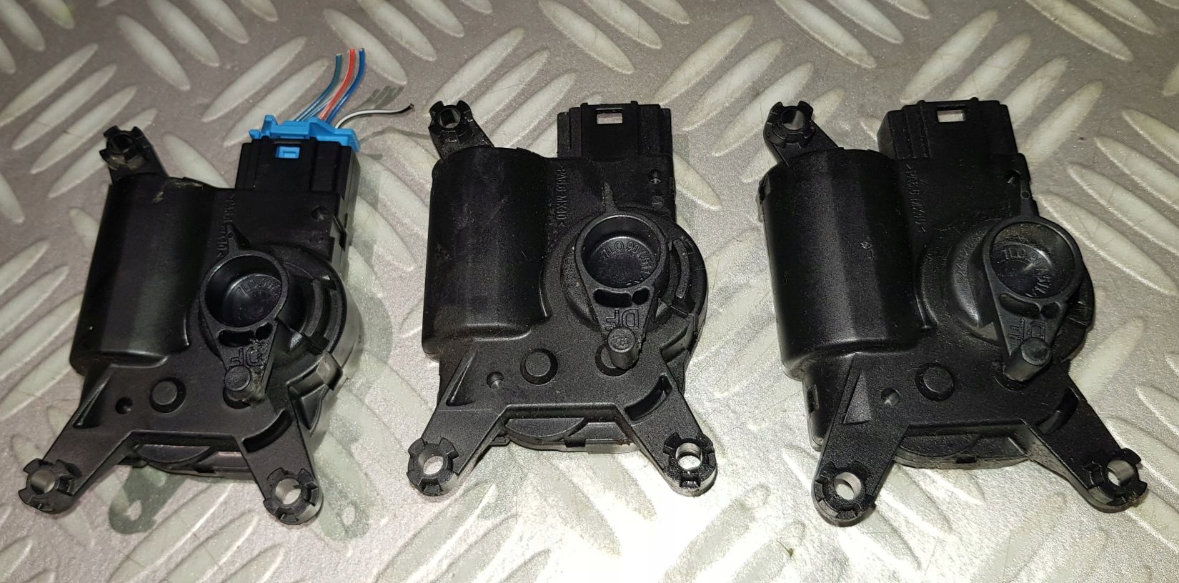 Spjeldmotor/aktuator varmeapparat 7L0907511AB – Touareg/Cayenne/Q7/Amarok/T5/T6 14636039147 gallery 4