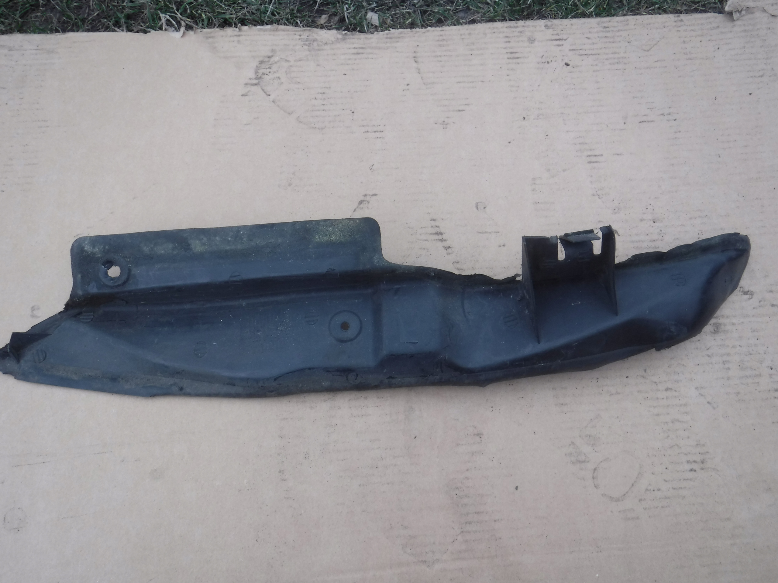 List/beskyttelse til framskjerm venstre foran VW Passat B5 FL 3B0821111B 17301938843 gallery 4