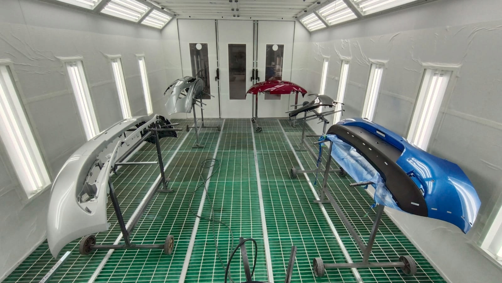 Bakfanger BMW 5-serie 06.1987–07.1996 lakkert (valgfri farge) Blic 5506-00-0057950P 51128185721 17778508285 gallery 8