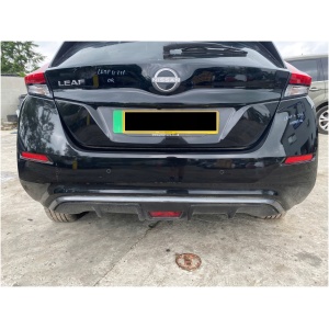 Bakfanger m/ 4x PDC Nissan Leaf ZE1 II 2, farge Z11 svart (umalt) G81135SHMA 15779374592 main