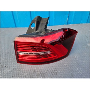 VW Passat B8 2018 baklykt 3G9945208J 17128971775 main