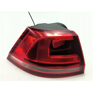 Baklykt venstre 5G9945095J Volkswagen Golf VII Kombi https://allegro.pl/oferta/lampalewatyl5g9945095jvolkswagengolfviikombi18351694041 main