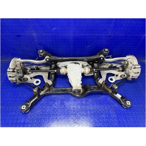 AUDI A5 8T A4 B8 QUATTRO 2.0 TDI bakre opphengsbrakett 8K0505235AN