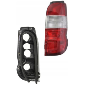 Baklykt høyre DEPO TOYOTA HI-ACE 08.06- hvit blink 81551-26410 816788-E 17979827318 main