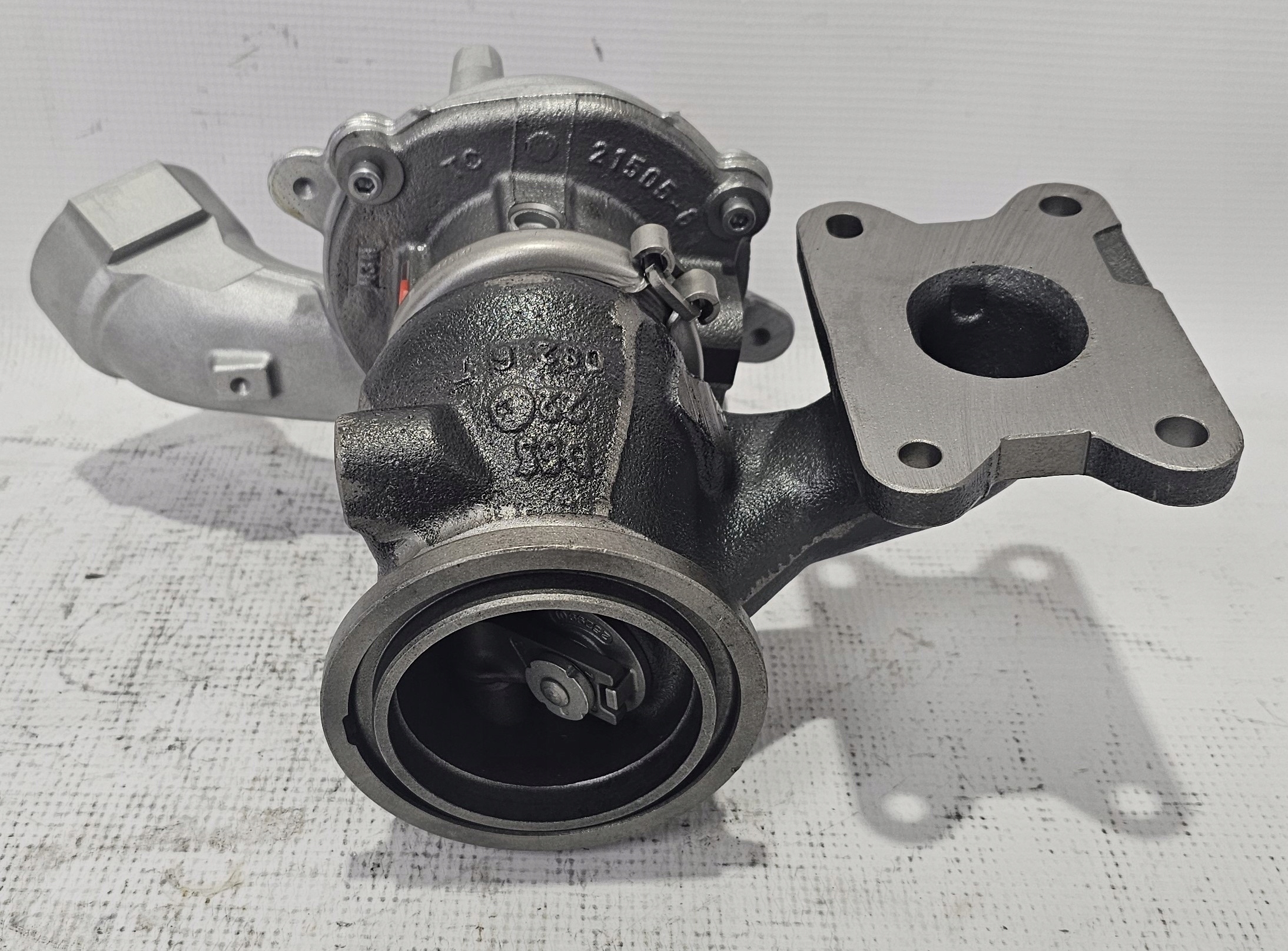 Regenerert turbolader 04E145721 til VW/Audi/Skoda/Seat 1.4 TFSI/TSI 17811881482 gallery 4