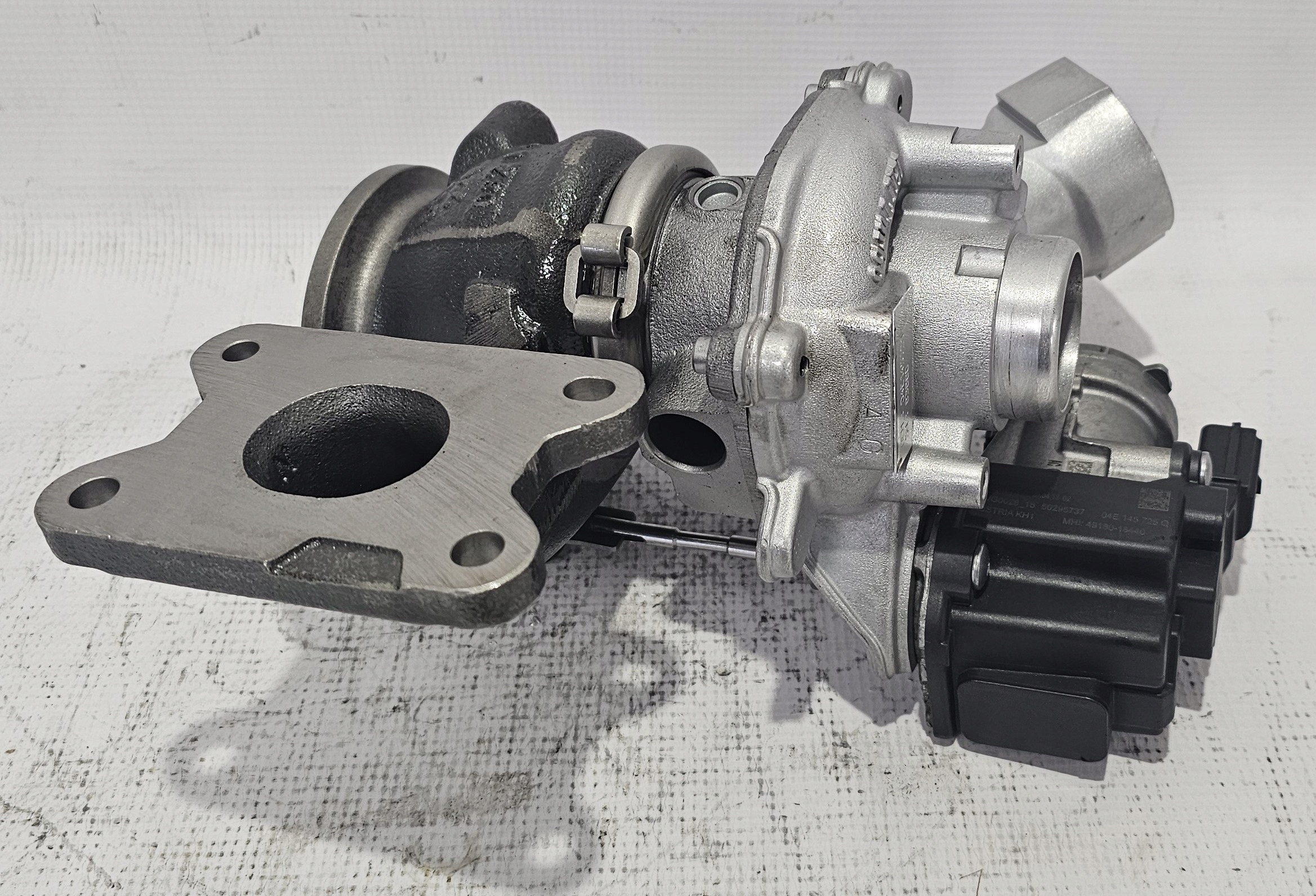 Regenerert turbolader 04E145721 til VW/Audi/Skoda/Seat 1.4 TFSI/TSI 17811881482 gallery 6