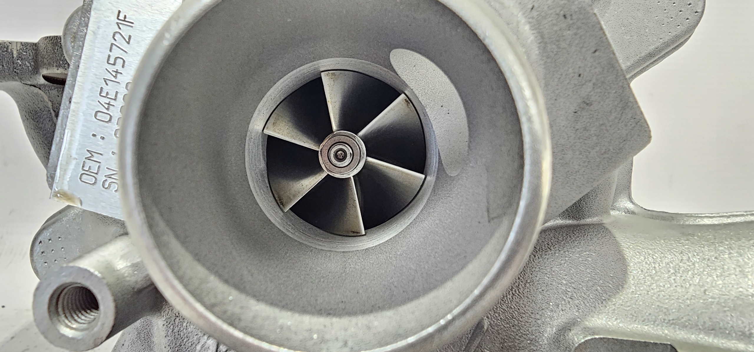 Regenerert turbolader 04E145721 til VW/Audi/Skoda/Seat 1.4 TFSI/TSI 17811881482 gallery 8