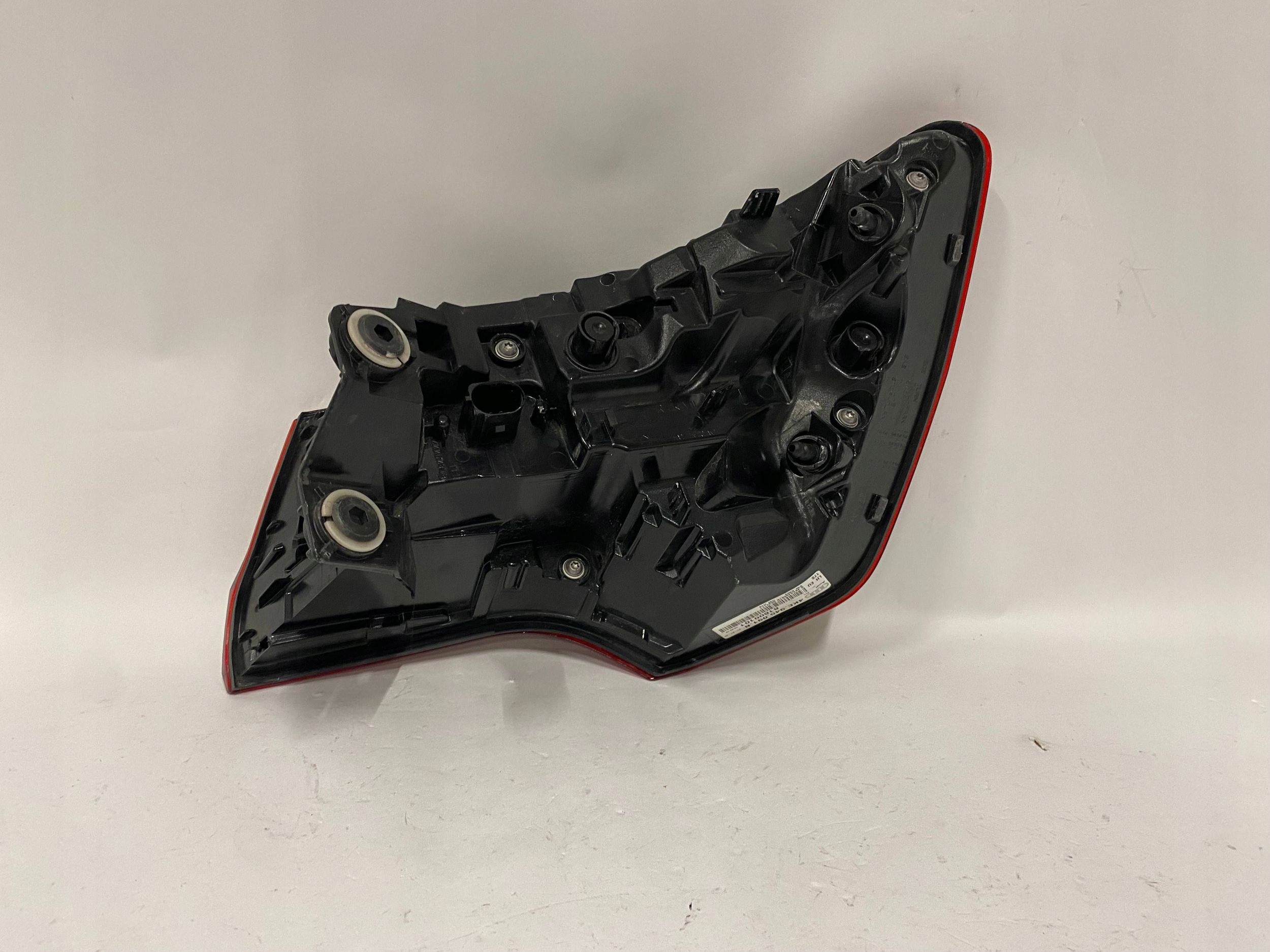 Audi e-tron 4KE baklykt venstre ytre LED Matrix (EU) 2019- 4KE945091B 18469527275 gallery 3