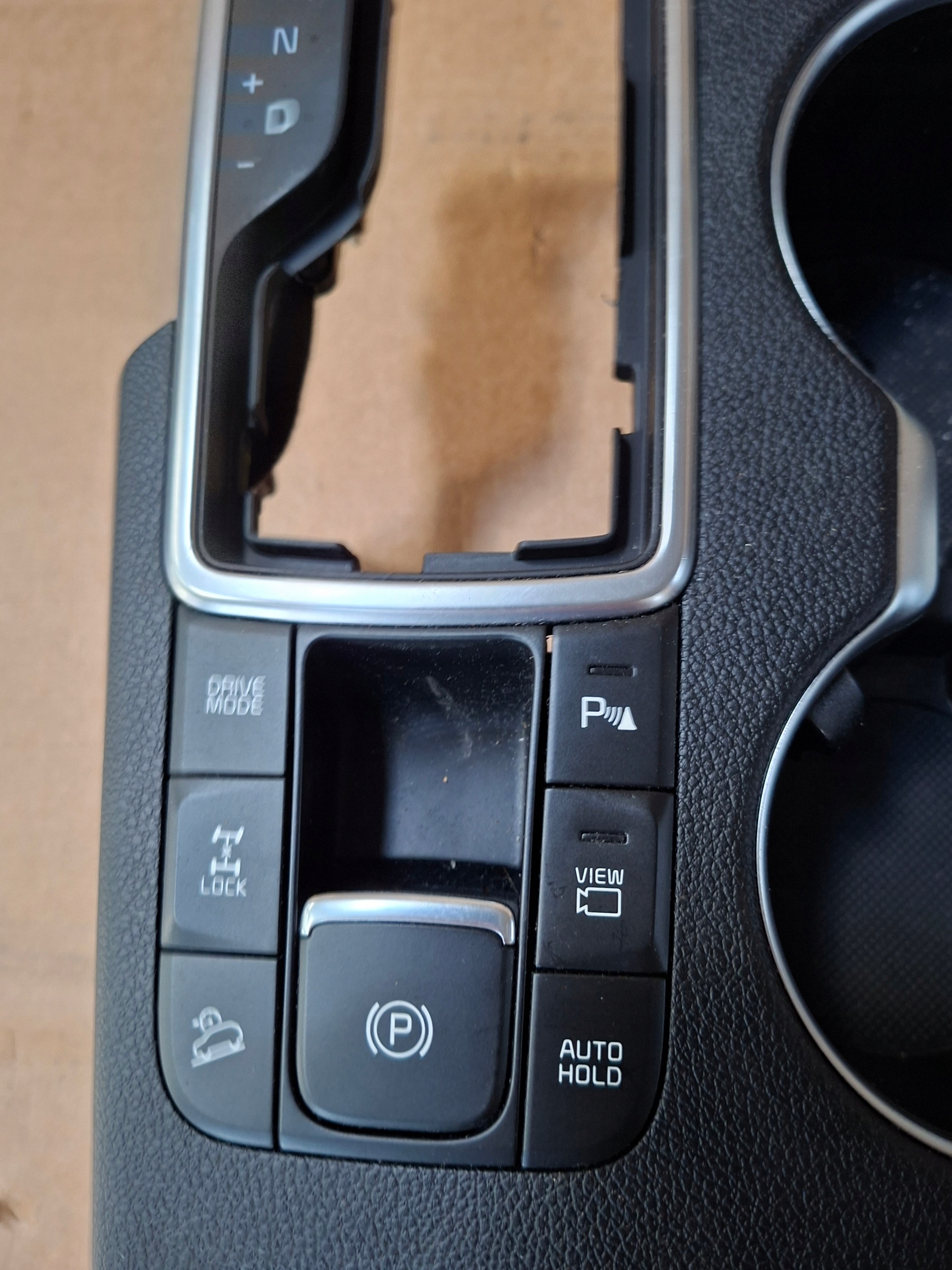 Kia Sportage IV 2018– panel med brytere, elektrisk håndbrems OEM 93600-F1BF0 97250F1400FHV 18609394126 gallery 2