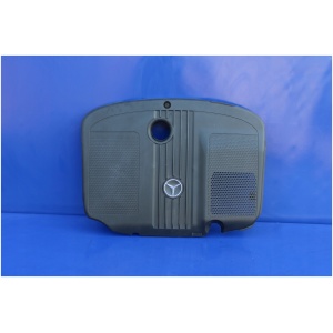 Motordeksel/engine cover OE Mercedes OM651 A6510101467 (W207/W212/W204) 18512847365 main