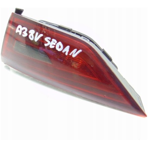 Baklampe høyre LED i bakluke Audi A3 8V Sedan 8V5945094H (original brukt) 15298601075 main
