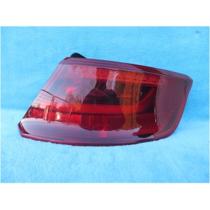 Audi A3 8V4 høyre baklykt LED – 8V4945096D 8760693909 main