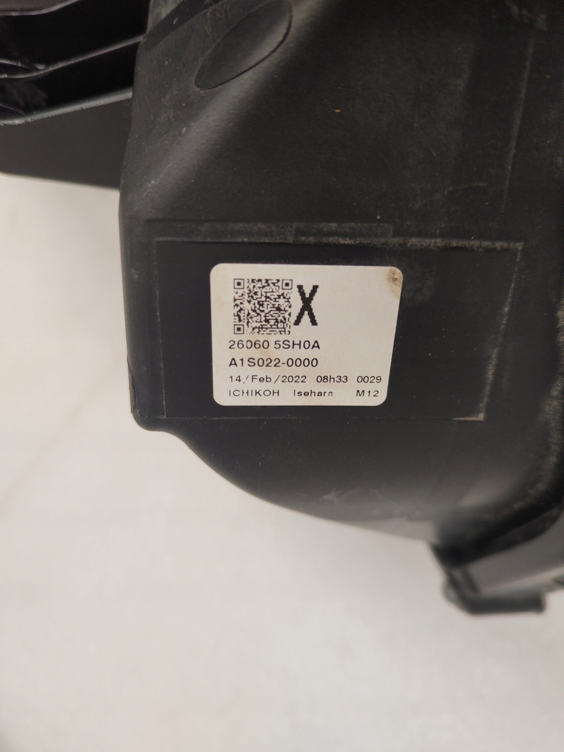 Nissan Leaf II – venstre front lyktelinse 260605SH0A 17261940181 gallery 5