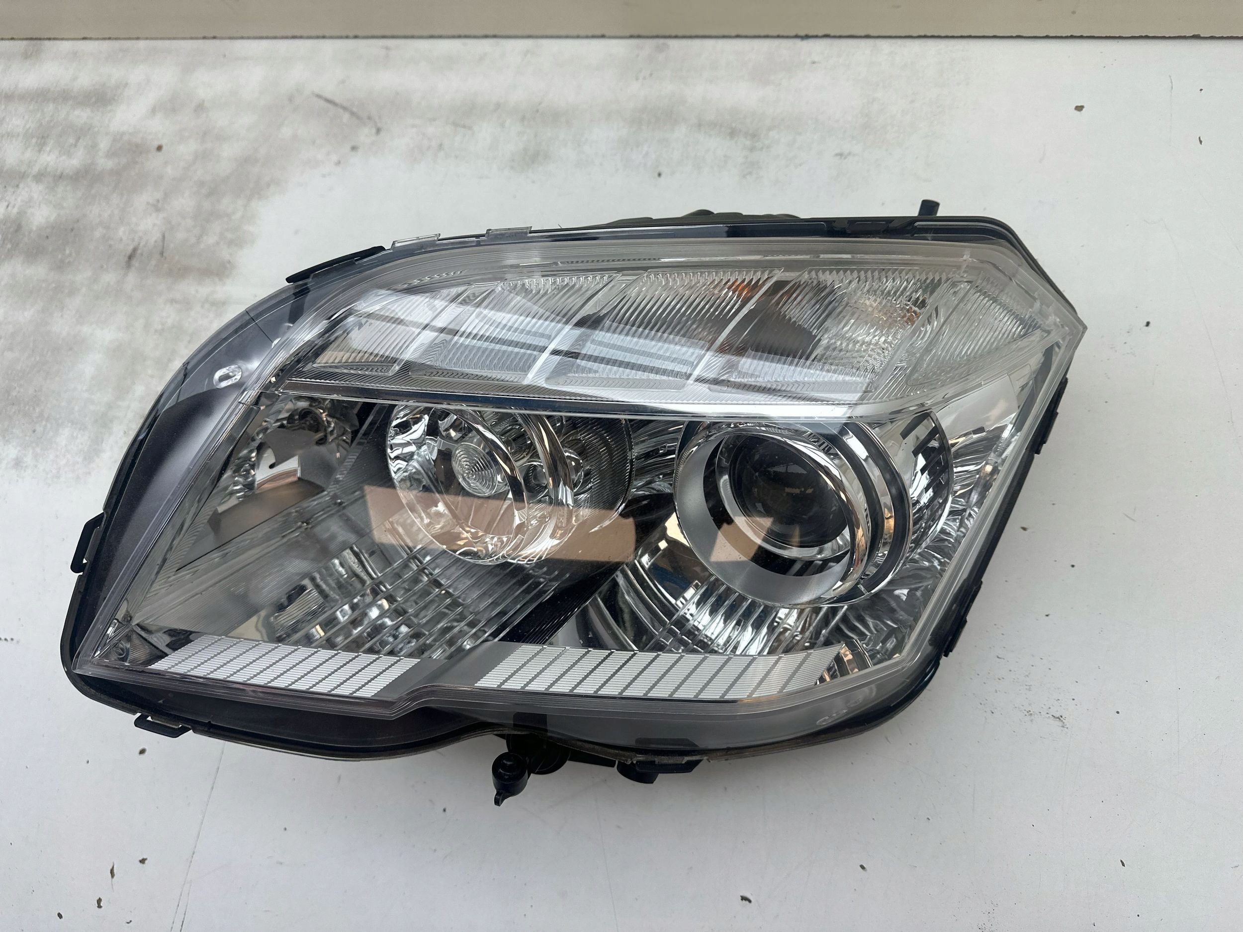Frontlykt venstre Xenon svinglys Mercedes GLK X204 A2048208859 OEM komplett 18578798214 gallery 3