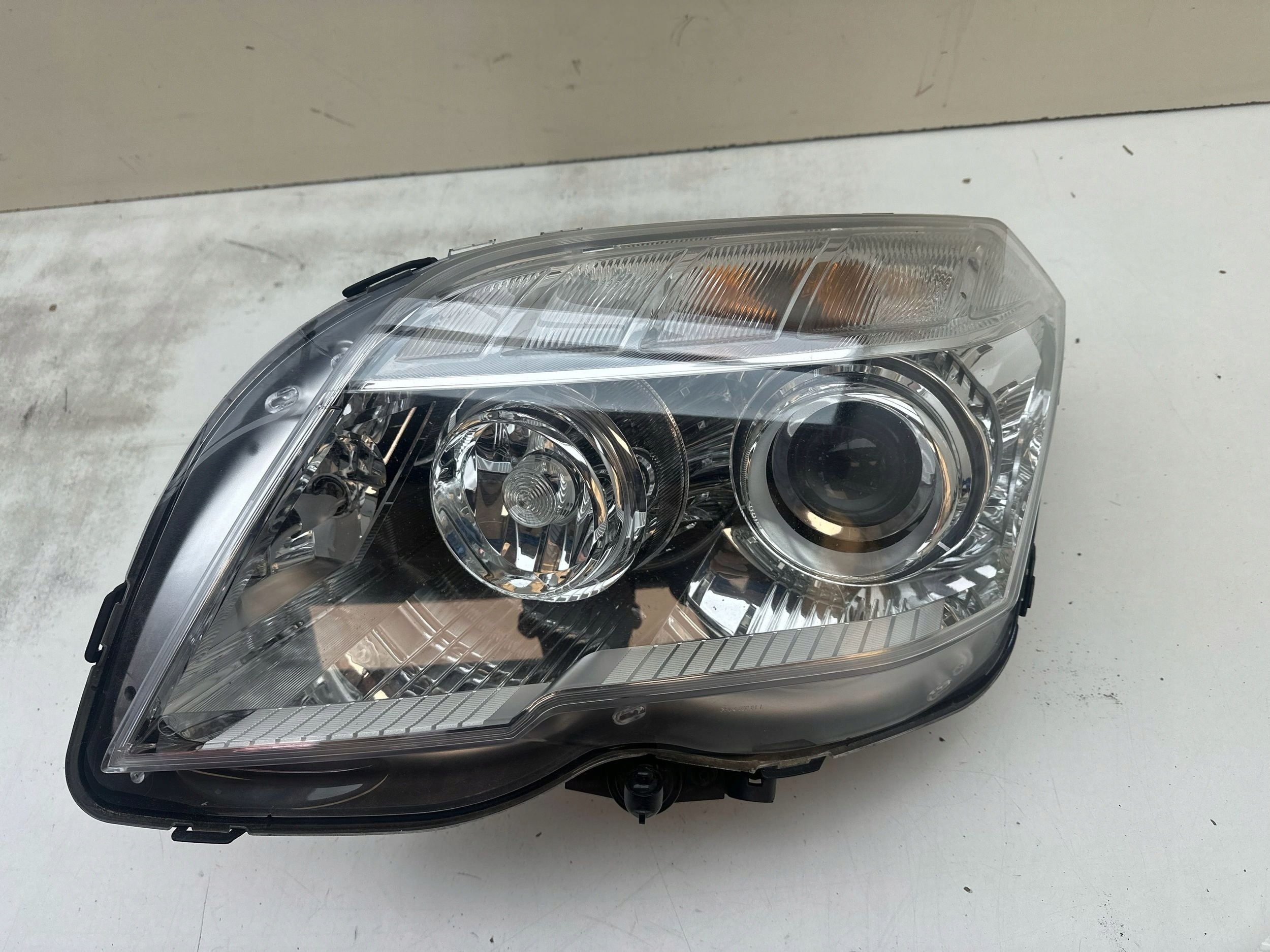 Frontlykt venstre Xenon svinglys Mercedes GLK X204 A2048208859 OEM komplett 18578798214 main