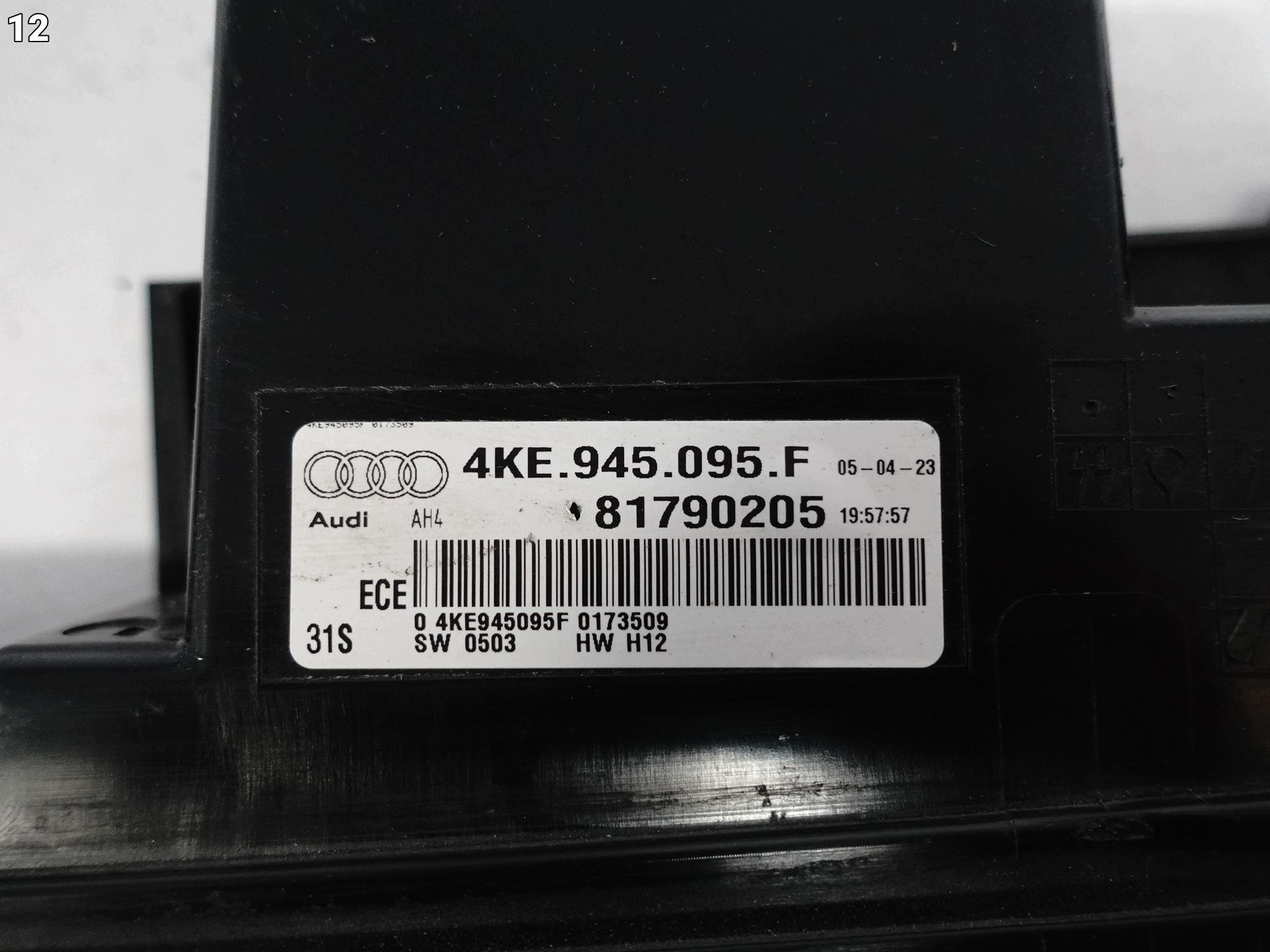 Audi e-tron / Q8 e-tron 4KE 2018-2025 LED baklampe/blende bak i bakluke (EU) 4KE945095F 18832620339 gallery 13