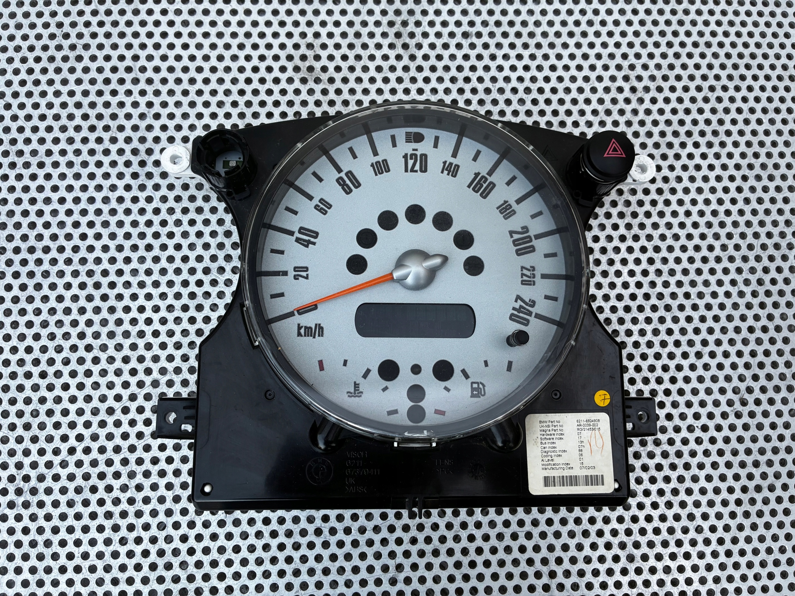 MINI original obroteller (turteller) EU OEM 6924908 – Cooper/One R50 R52 R53 62116928884 18524057195 main